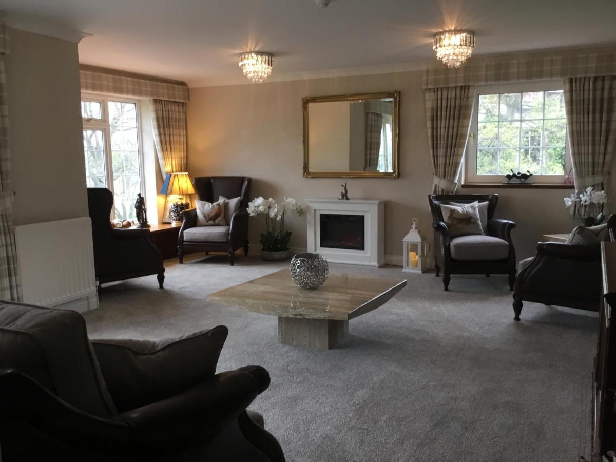 Westlea Guest House アルンマス エクステリア 写真